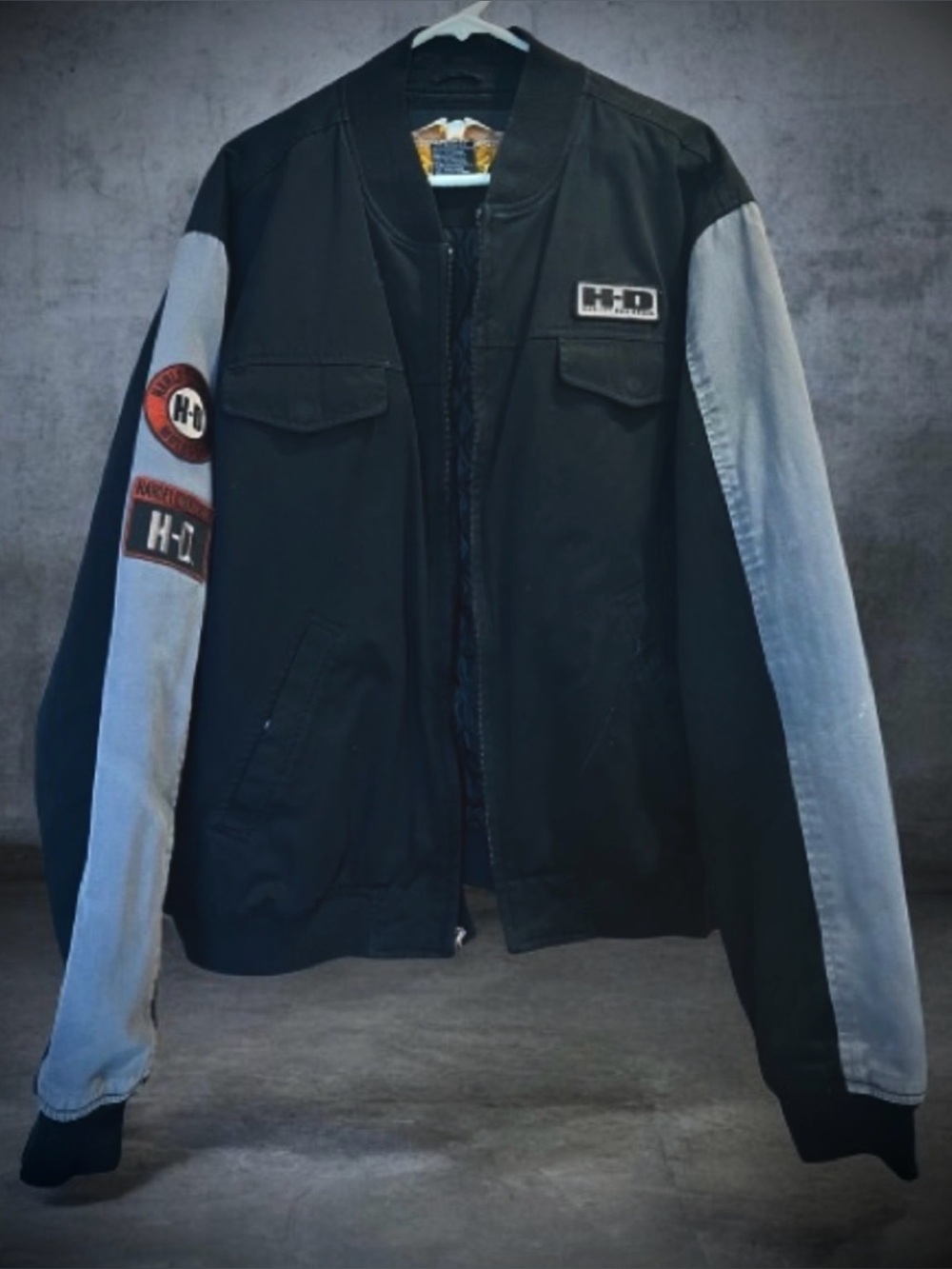 TRULY Vintage Harley Davidson Canvas Heavyweight Bomber Jacket 2002!